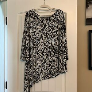 Black and White zebra top
